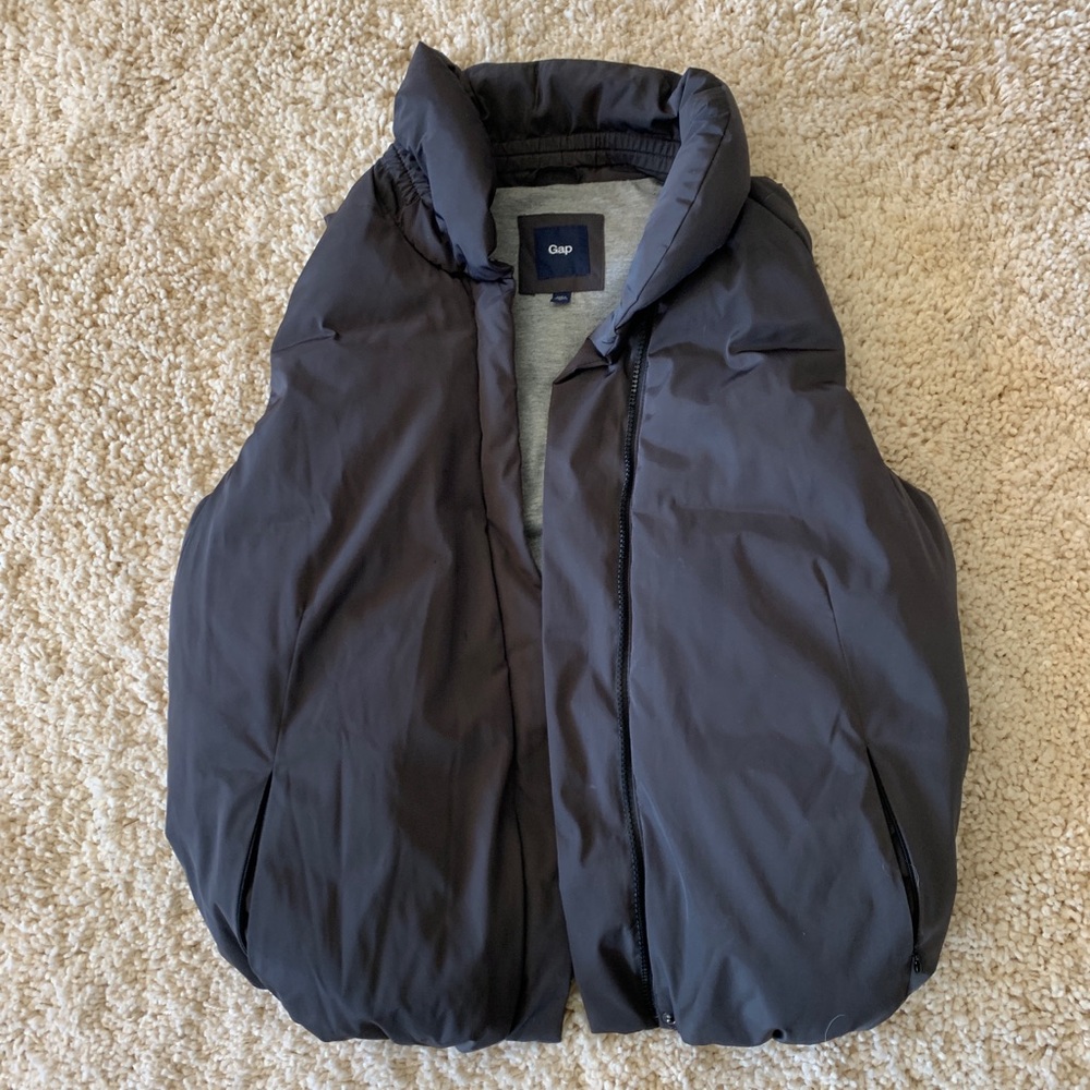 Fantastic puffer vest!